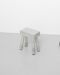 PIW 007 Stool